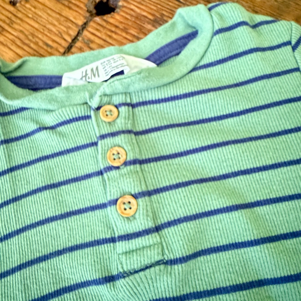 H&M Henley size 5T